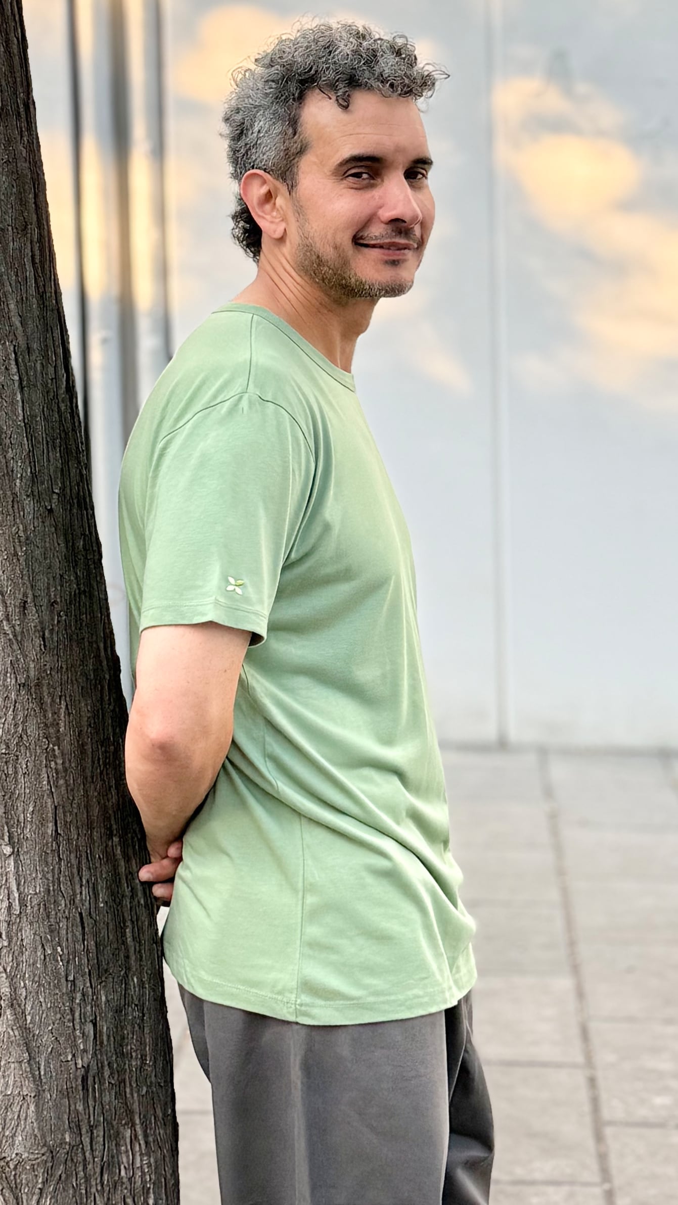 Camiseta verde claro de algodón orgánico y bambú - ecoology