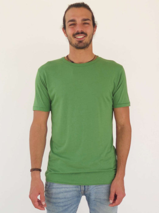 Camiseta verde de algodón orgánico y bambú