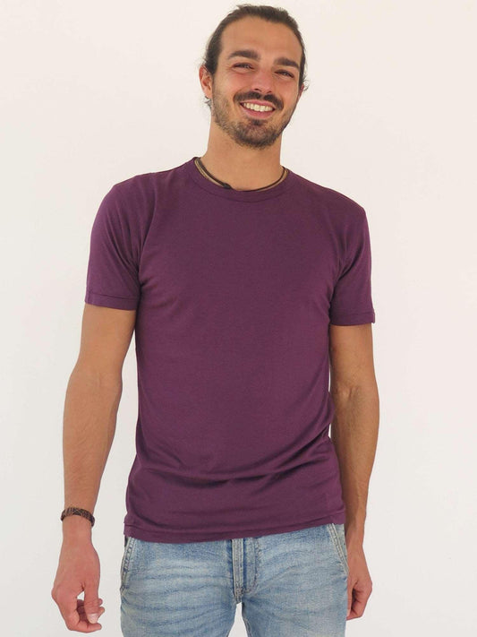 Camiseta morada de algodón orgánico y bambú