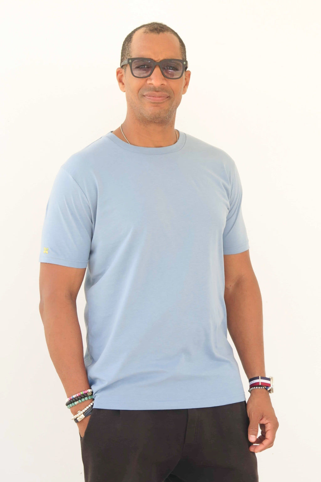 Camiseta azul claro de algodón orgánico