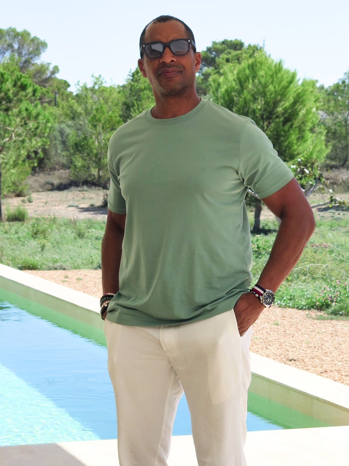 Camiseta verde salvia de algodón orgánico - ecoology