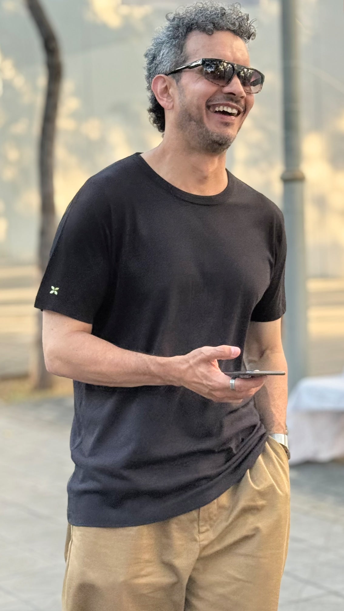 Camiseta de algodón orgánico y bambú negra - ecoology