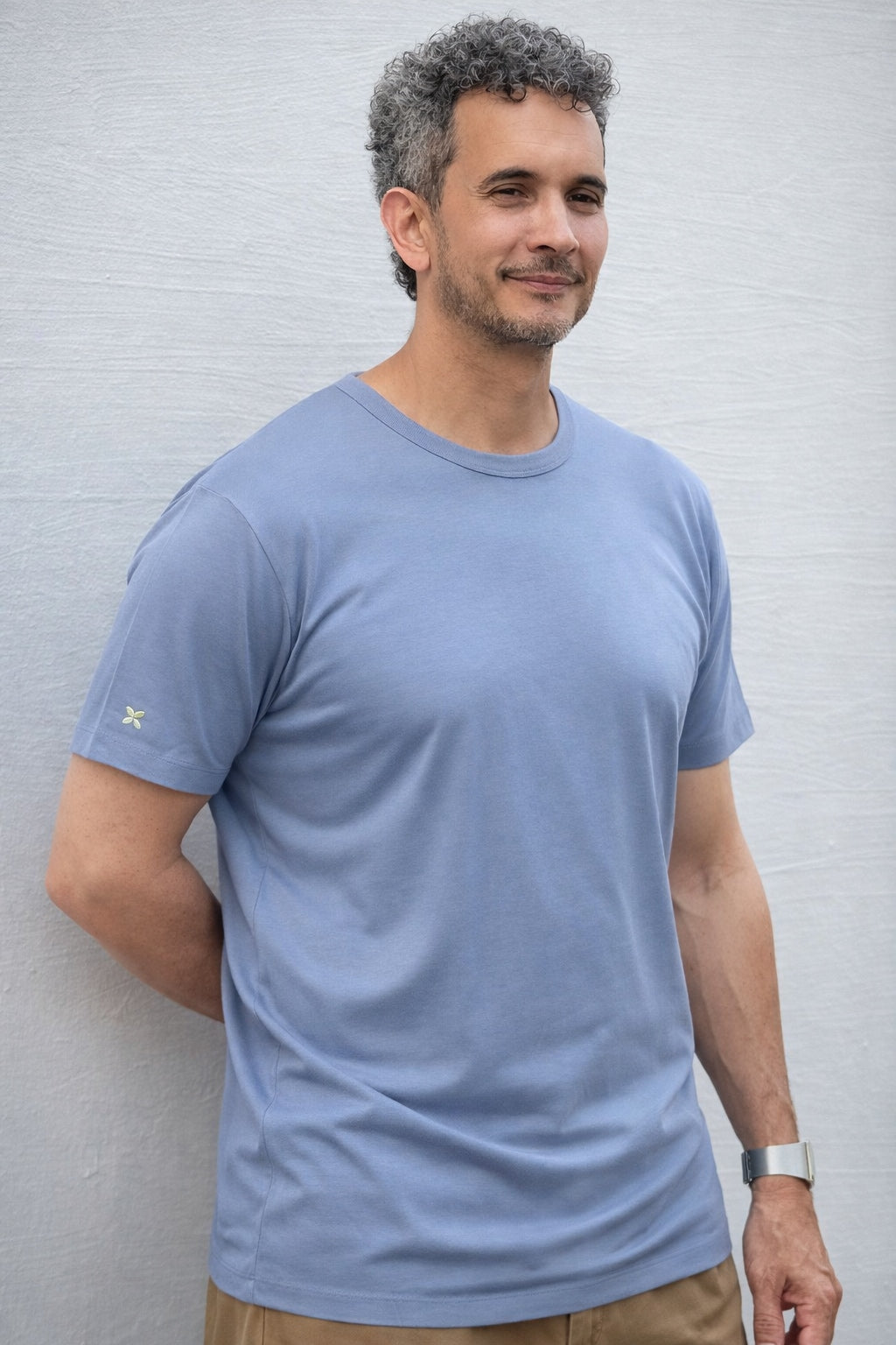 Camiseta azul petróleo de algodón orgánico y bambú