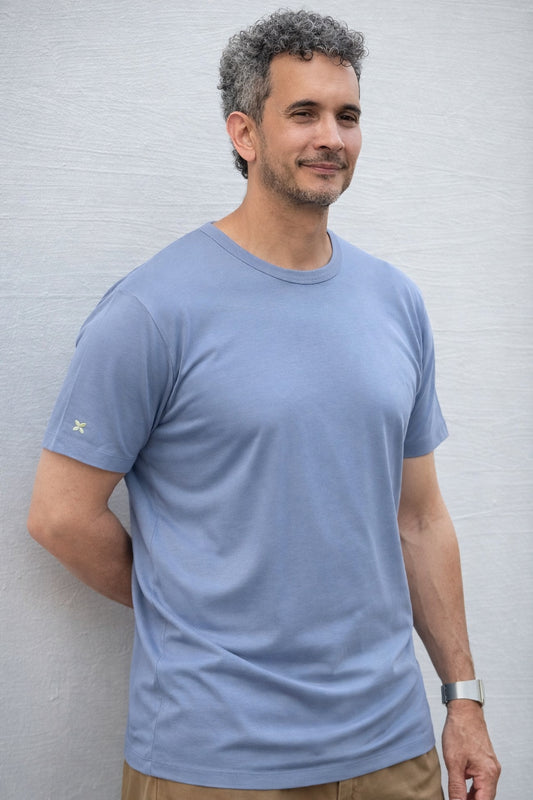 Camiseta azul petróleo de algodón orgánico y bambú